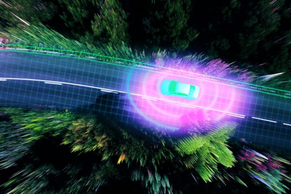 Scammers Are Now Driving Around With Fake Cell Towers That Blast 100,000 Texts Per Hour