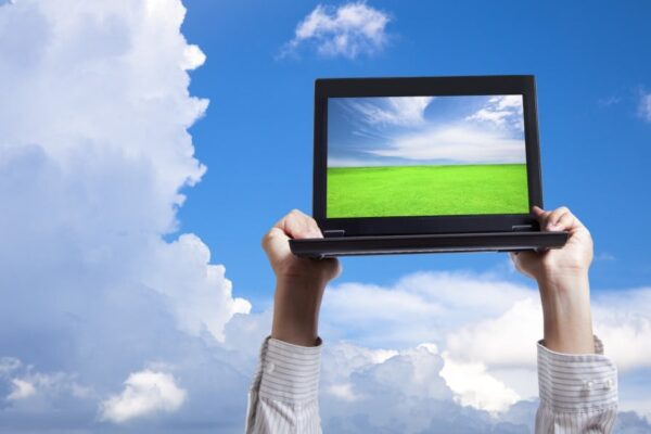 Microsoft starts streaming cloudy apps instead of desktops • The Register