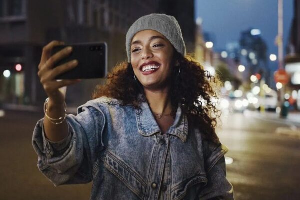 The Metro by T-Mobile Phone Plan Offers Unlimited Talk, Text, and 5G Data for Just $25 Per Month
