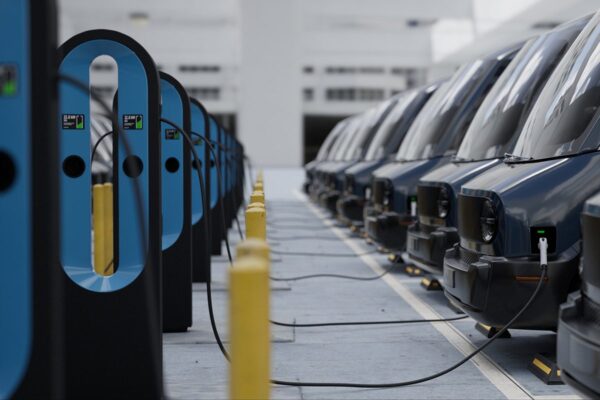 Automakers Urge EPA to Revise Greenhouse Gas Standards Amid Market Shifts