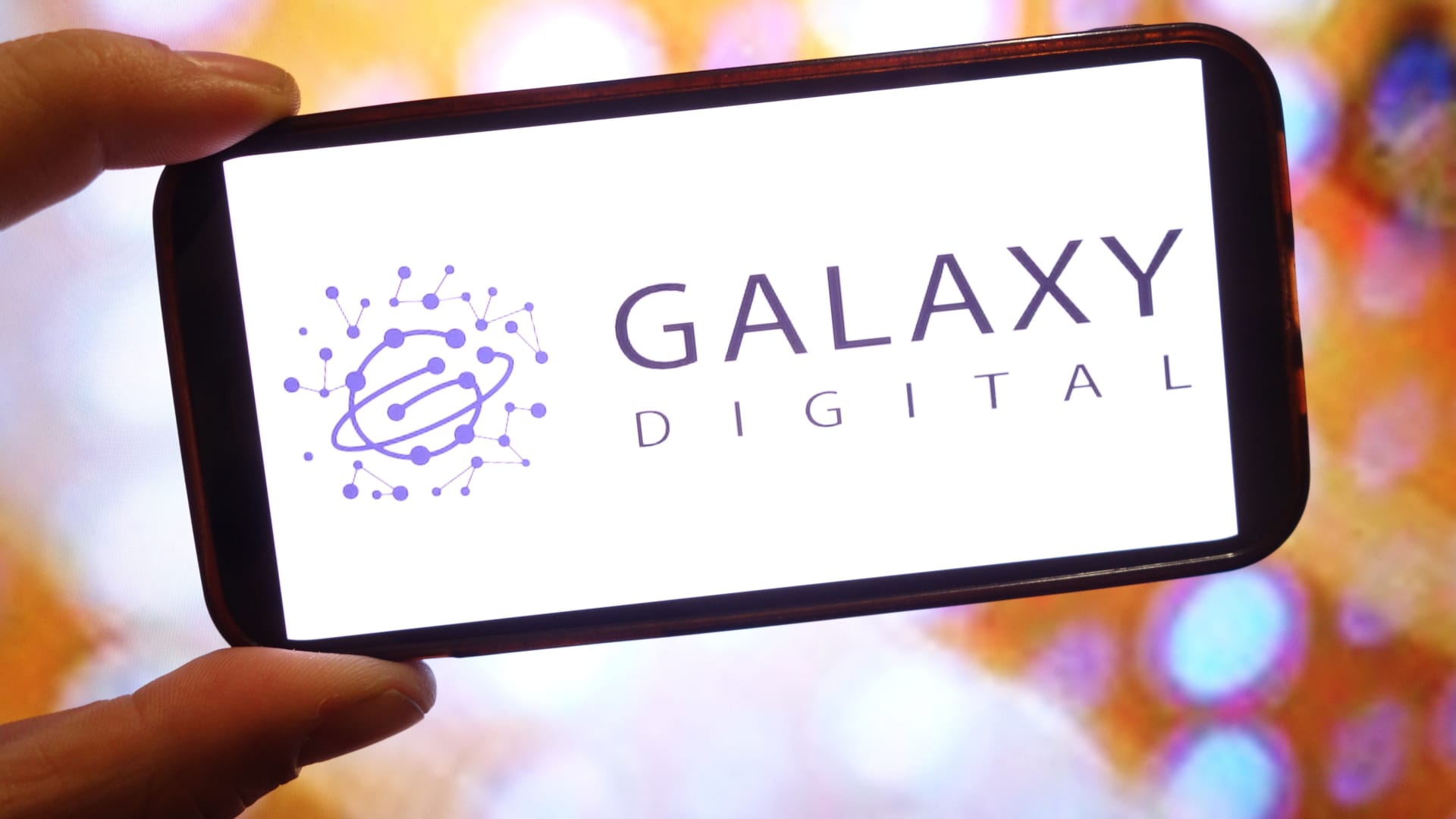 Novogratz's Galaxy Digital jumps 10%; launches retail app to rival Robinhood