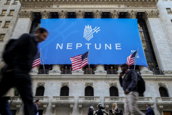Government shutdown means opportune timing