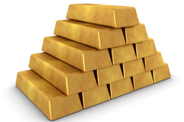 Gold pauses after record rally on safe-haven demand