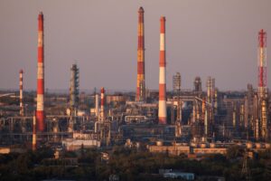 China and India to face supply jolt as U.S. targets Russia's oil giants