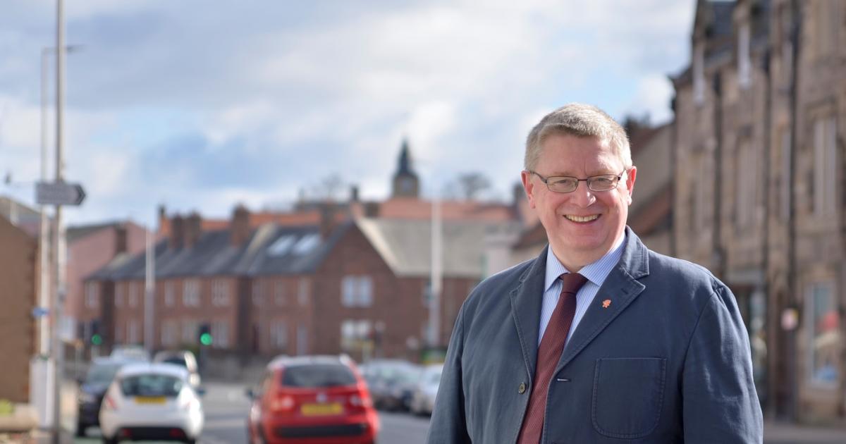 Martin Whitfield MSP: Mobile phones should be banned in classrooms