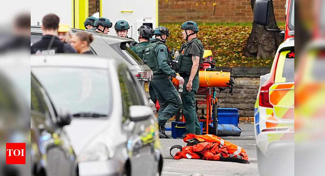 'Terrorist incident': UK police on synagogue attack; 2 arrested