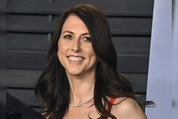 Jeff Bezos' ex-wife MacKenzie Scott reduces her Amazon Stake by $12.6 billion to give it to ...