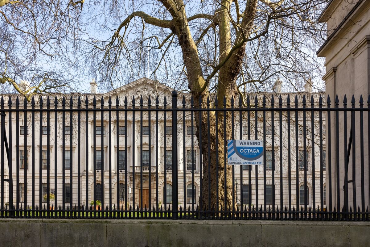 China Airs ‘Grave Concern’ Over UK Delay to Embassy Decision