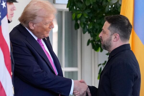 Dizzying diplomacy as Trump pivots back to Putin