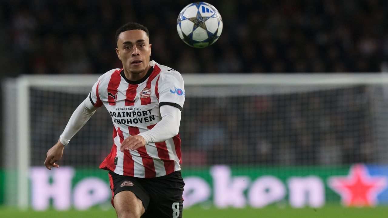 PSV coach says Sergino Dest failed to start in Champions League game after turning up late