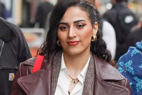 British-Palestinian doctor accused of backing October 7 Hamas attack wears gold necklace with number 7, faces backlash: ‘Racist, anti-semite’ British-Palestinian doctor accused of backing October 7 Hamas attack wears gold necklace with number 7, faces backlash: 'Racist, anti-semite'