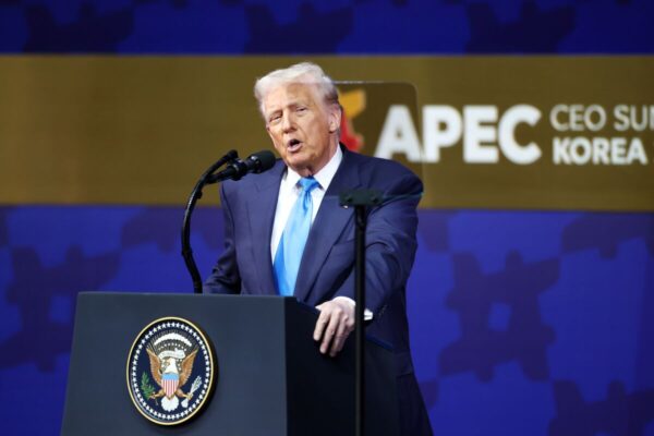 Trump Says He Threatened 250% Tariffs on ‘Killer’ Modi, Pakistan