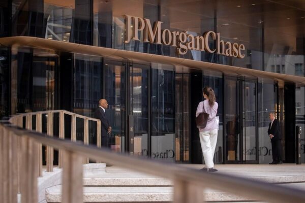 JPMorgan Blames Pace of Friday’s Stock Selloff on Levered ETFs