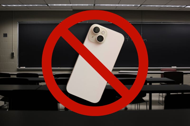 Conversations around district-wide phone policy gain momentum in Princeton