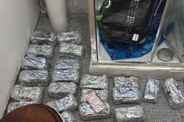 Police disrupt smuggling ring in ‘largest-ever’ phone theft crackdown