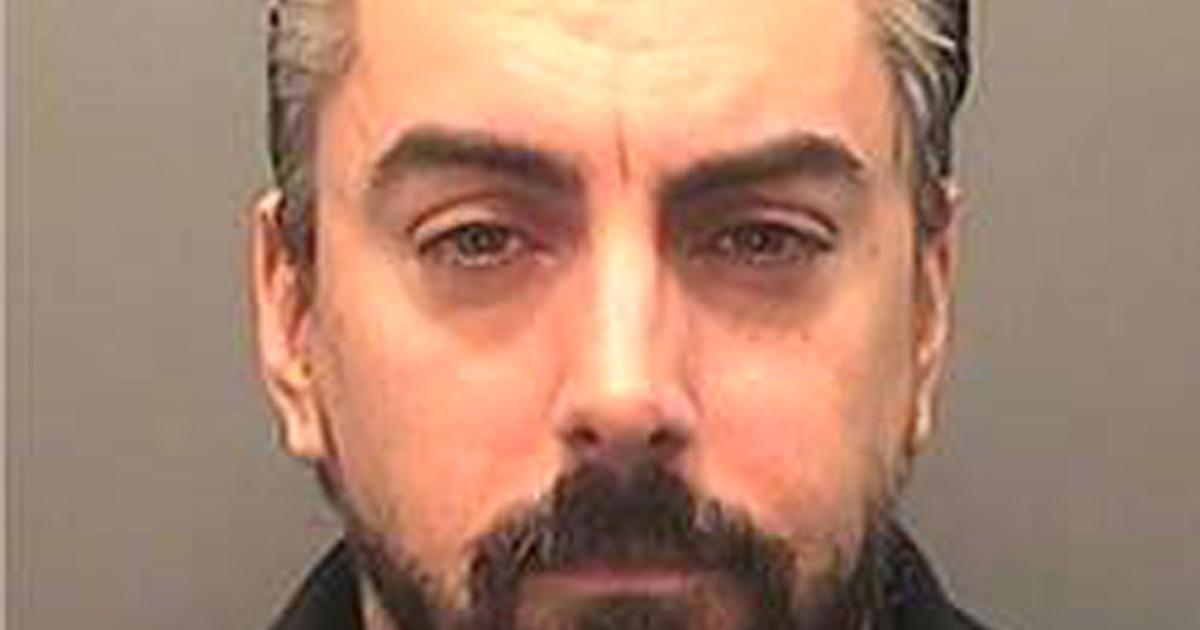 Lostprophets singer Ian Watkins believed to have died in prison