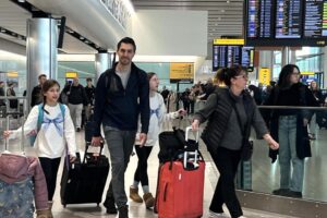 Heathrow’s 2025 passenger numbers growth just 0.3% amid capacity constraints