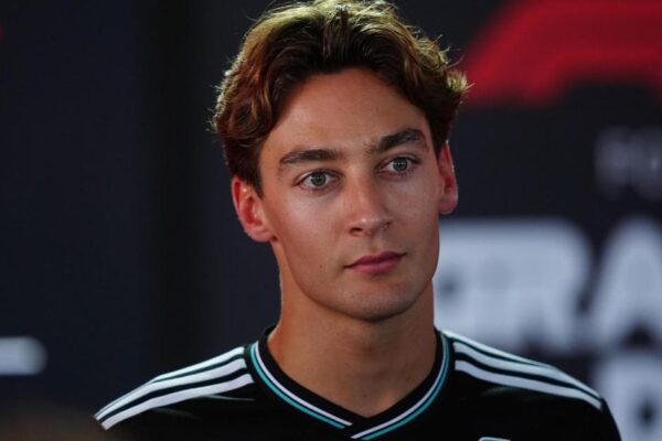 George Russell confirmed in unchanged Mercedes driver line-up for 2026