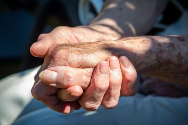 UK elderly population at record high as more men live to very old age