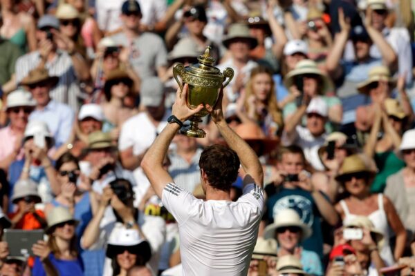 How many times have British tennis players defeated the world No.1?