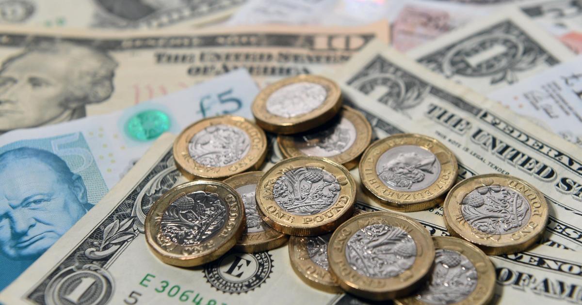 Pound suffers further falls as UK’s fiscal troubles set to deepen