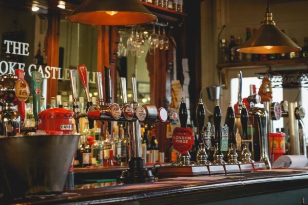 Newsquest joins forces against secret alcohol licence plans