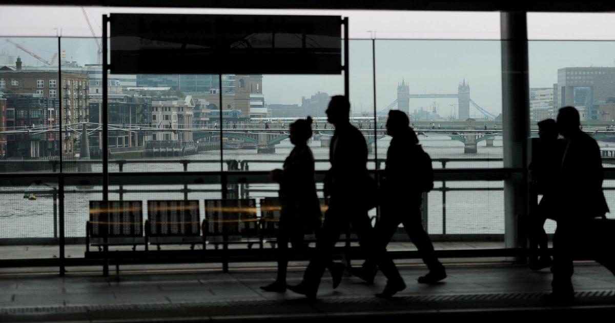 More than 55,000 UK firms in severe distress, research shows