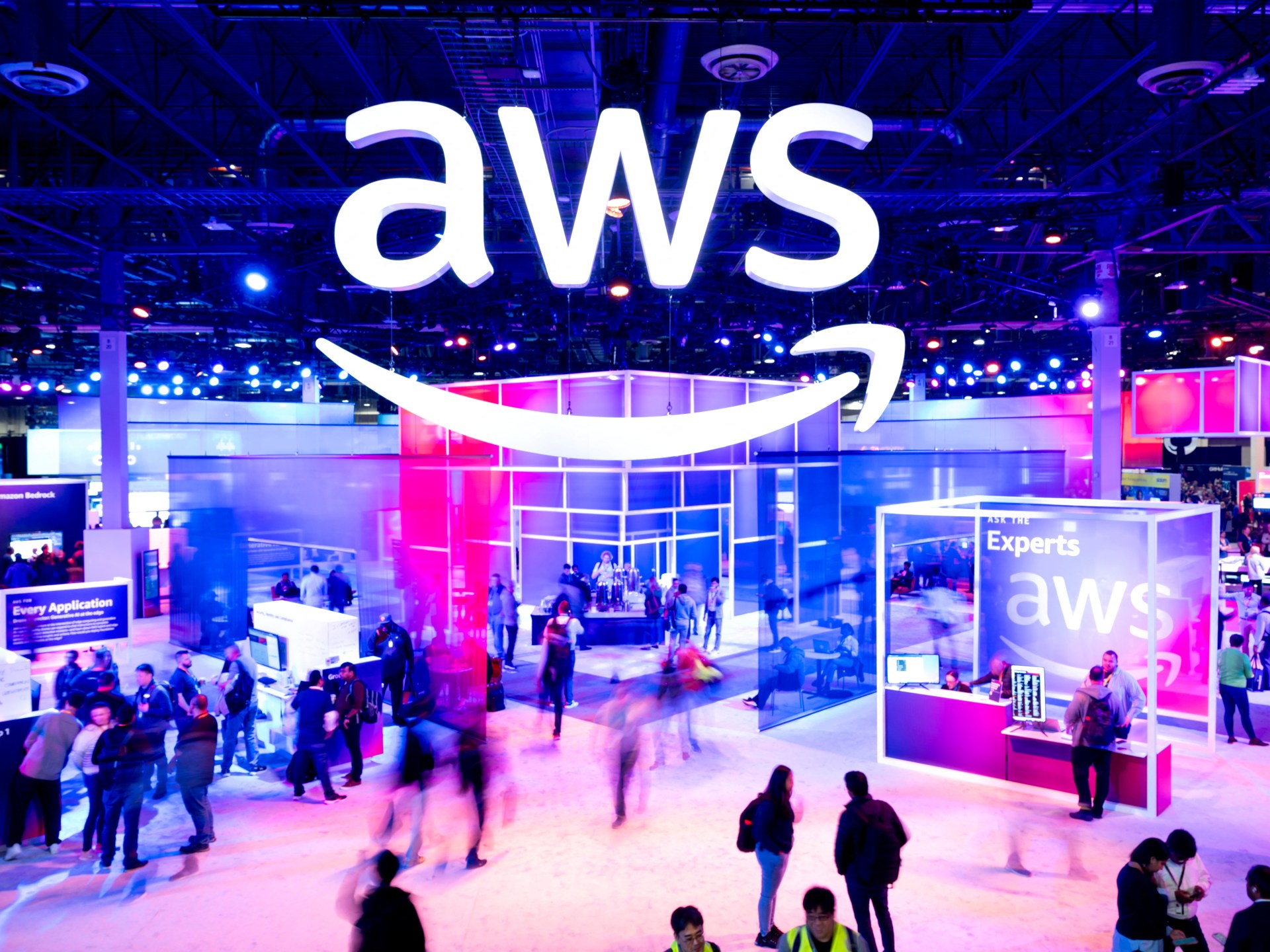 What caused Amazon’s AWS outage, and why did so many major apps go offline? | Internet News