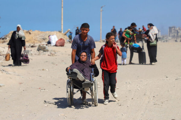 Palestinians flee Gaza City following an Israeli evacuation order