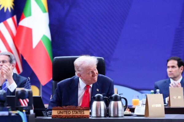 Trump says he will resolve Pakistan-Afghanistan conflict ‘very quickly’ Trump says he will resolve Pakistan-Afghanistan conflict ‘very quickly’
