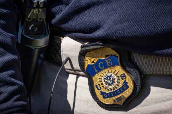 At Pam Bondi’s request, Apple removes ICEBlock and other apps to track immigration agents