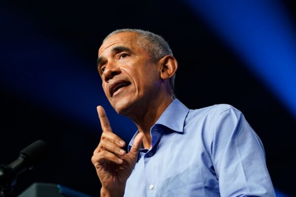 With a Democratic leadership vacuum, Obama steps up his Trump administration criticisms