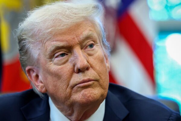 The signs of a blue wave aren't there like they were in Trump's first term: From the Politics Desk