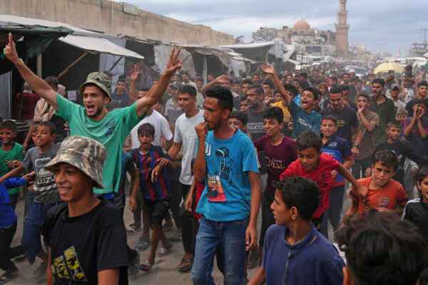 Ceasefire begins in Gaza and a Trump foe is indicted on bank fraud: Morning Rundown