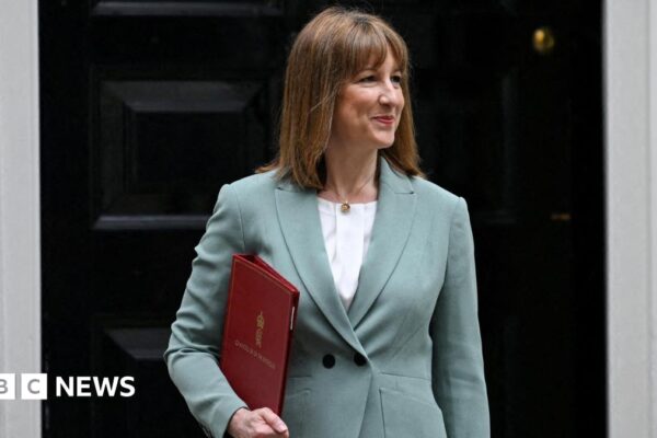 Rachel Reeves leaves 11 Downing Street