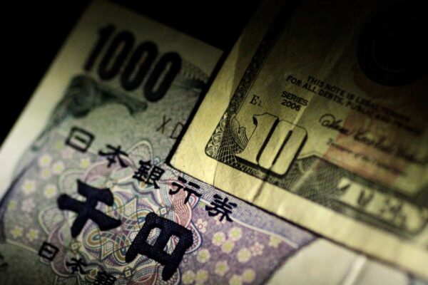 Yen sinks as Takaichi win spurs bets of fiscal easing