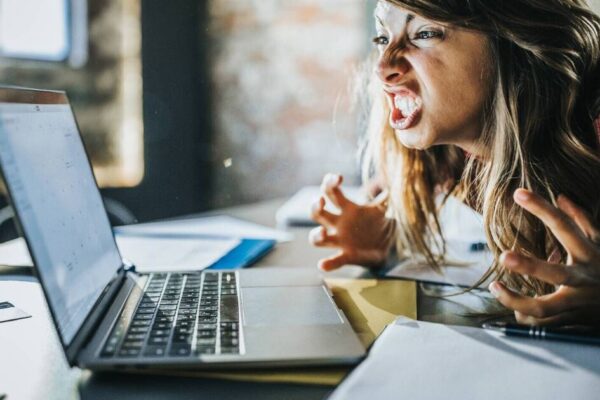 Amazon outage sparks world internet chaos as Snapchat, Fortnite down – World News – News Amazon outage sparks world internet chaos as Snapchat, Fortnite down - World News - News