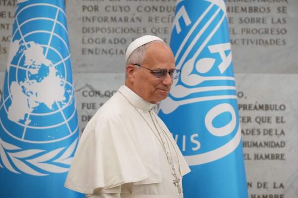 Pope Leo urges world leaders 'not to look the other way' in fighting global hunger