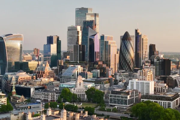 UK opens new concierge service in bid to woo more finance investment