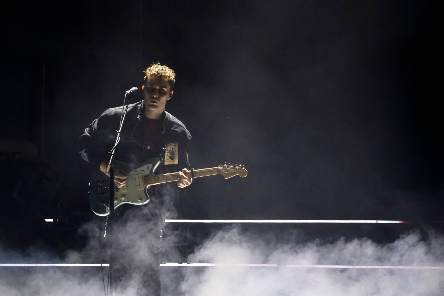 Indie singer Sam Fender wins U.K. Mercury Prize