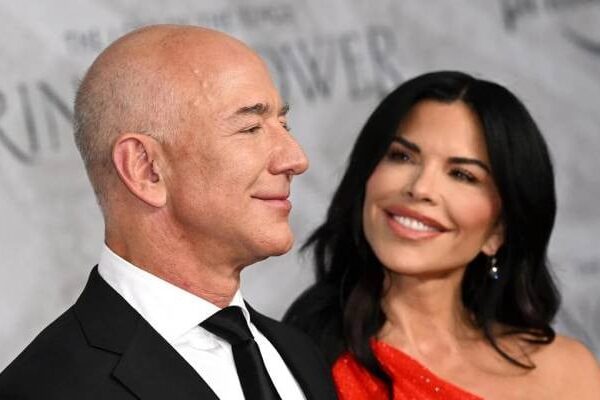 Jeff Bezos, Lauren Sanchez turn heads during glamorous Miami night out