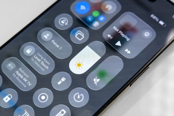 This is the one iPhone setting Apple needs to change with iOS 27 — so I can finally see my phone