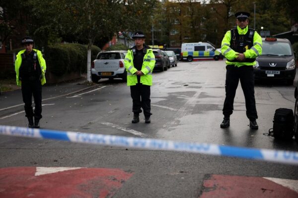 UK police may have accidentally shot dead victim in synagogue attack Yahoo news home
