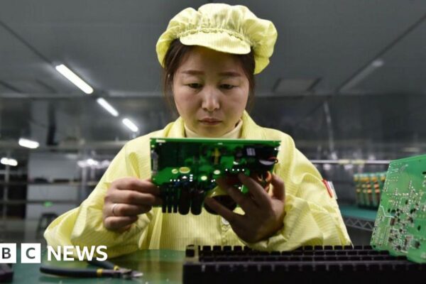 China's economic growth slows as trade tensions with US flare up