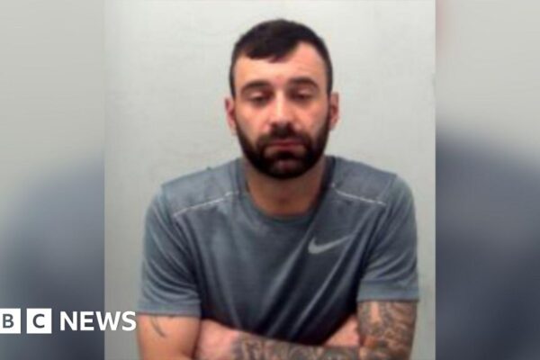 Southend prisoner escaped transport vehicle, police say