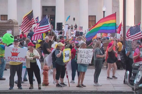 'No Kings' rallies draw protesters in central Ohio to protest Trump's policies