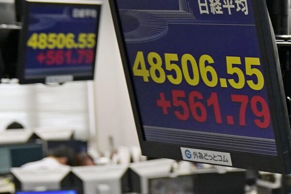 World shares mostly advance and oil prices dip after Israel and Hamas agree to pause fighting | Business World shares mostly advance and oil prices dip after Israel and Hamas agree to pause fighting | Business