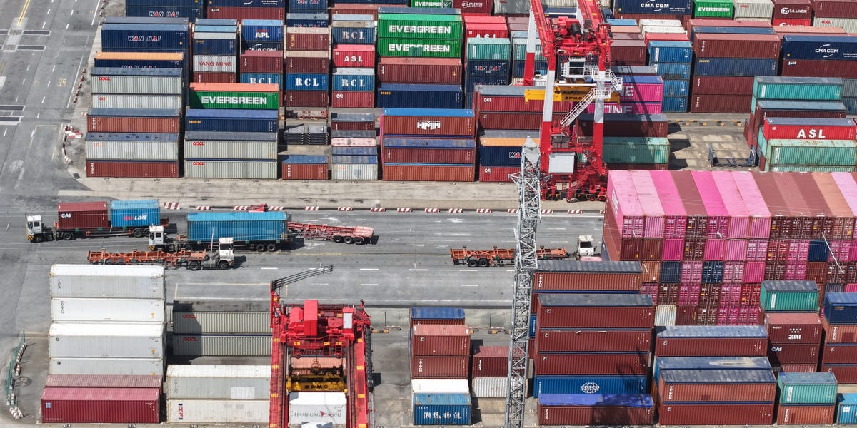Jeremy Siegel Says China Tariffs Are Temporary, New Highs to Follow