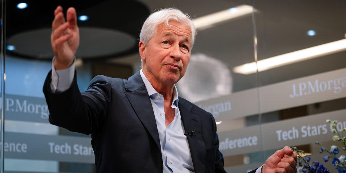 Subprime Auto Lender Collapse Is a Warning, Says Dimon