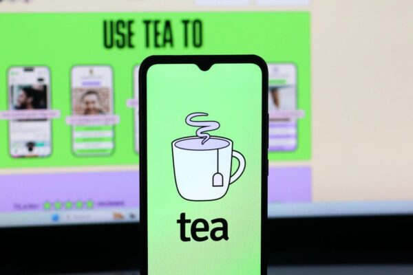 Apple Is Cracking Down on the Viral 'Tea' Apps Over Privacy Violations
